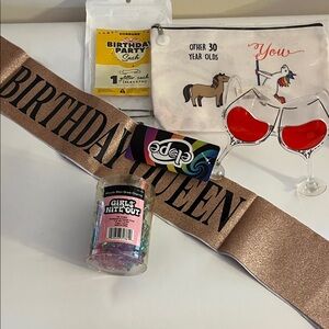 Que Birthday Queen Sash and Party Set with Black and Gold Accents